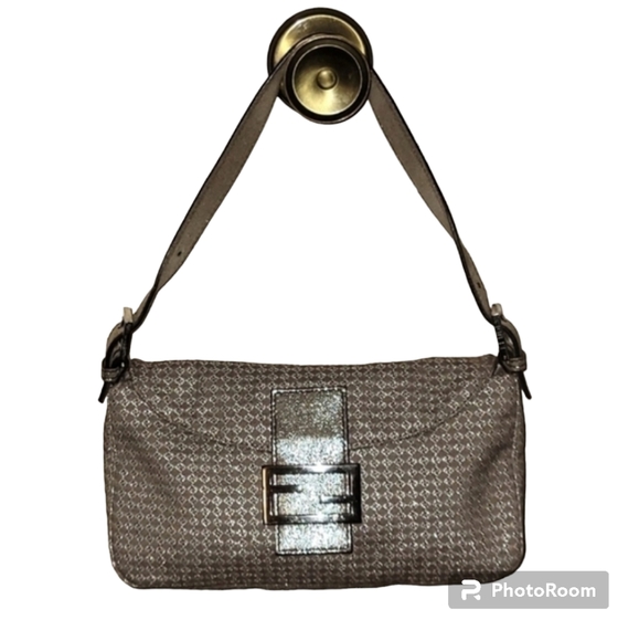 ❌️SOLD❌️Limited Edition Fendi Mini Mama Baguette Micro Zucchino Monogram Canvas - Picture 2 of 12